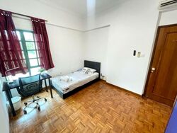 Gold Coast Condo (D5), Condominium #553640421